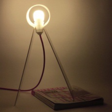 202 - Tweety table lamp